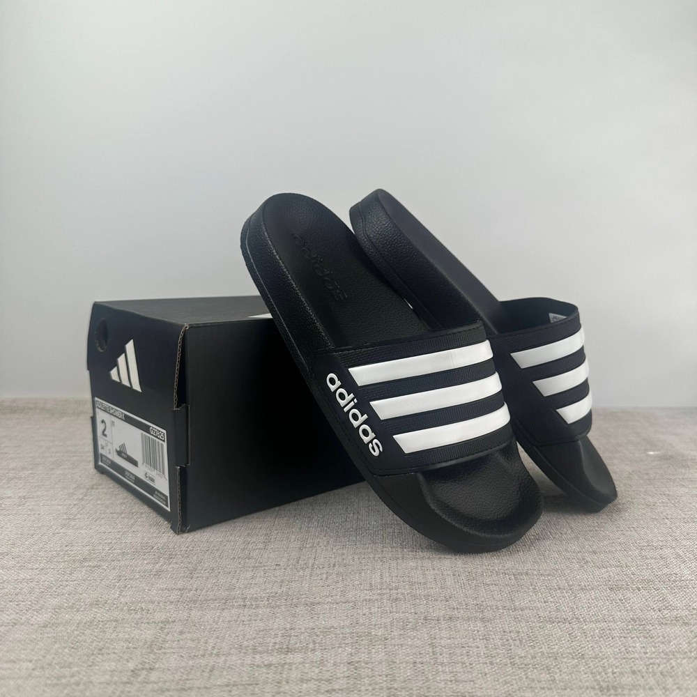 Adidas Adilette Kids Black White Slide Sandals Size 2 – Worn Once